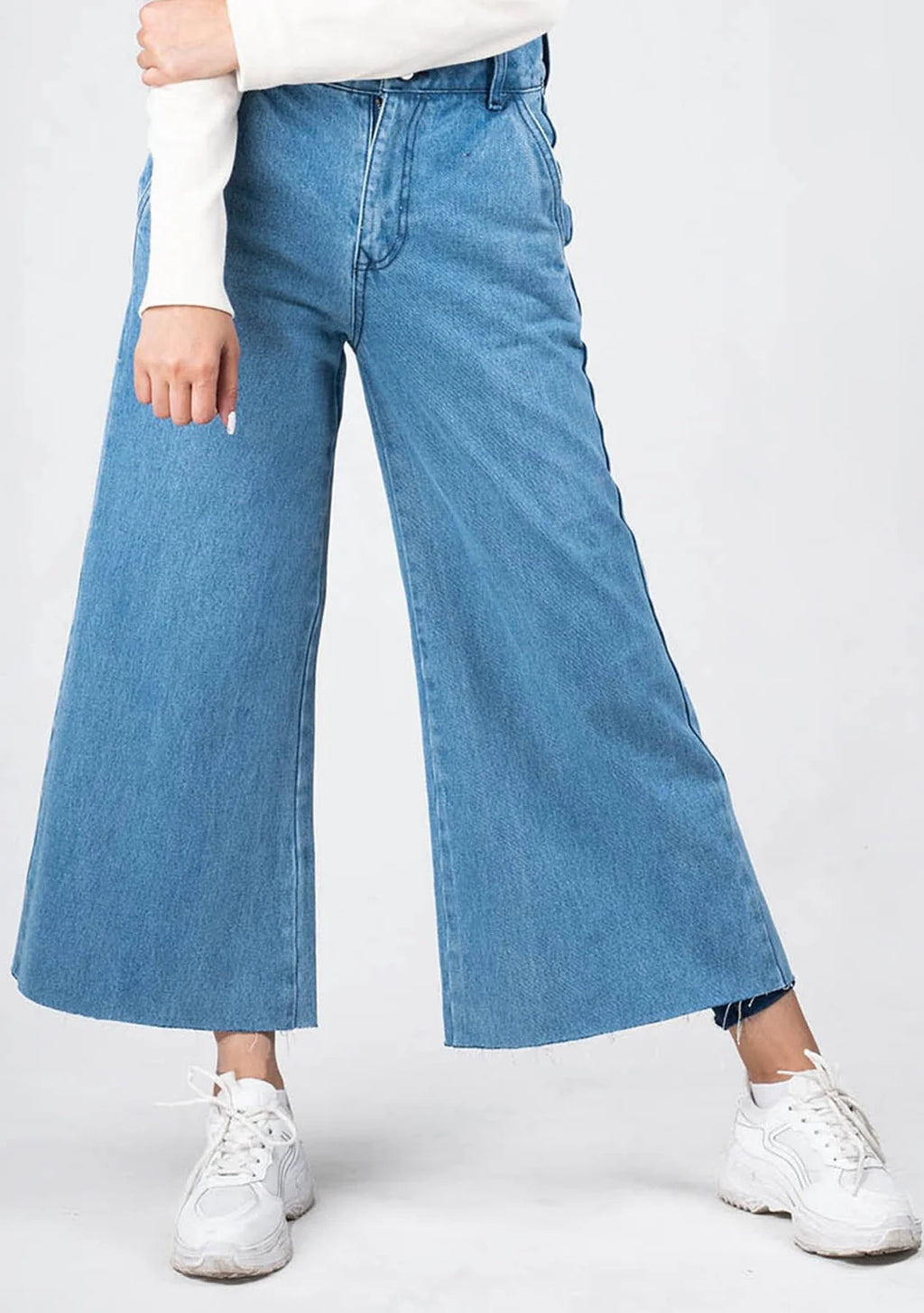 3 Button Wide Leg Jean